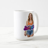 Mug Beauté de Sable Noon Pose #1 (Devant droit)