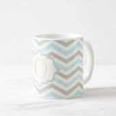Mug Bébé bleu moderne, grey, ivory chevron (Devant droit)