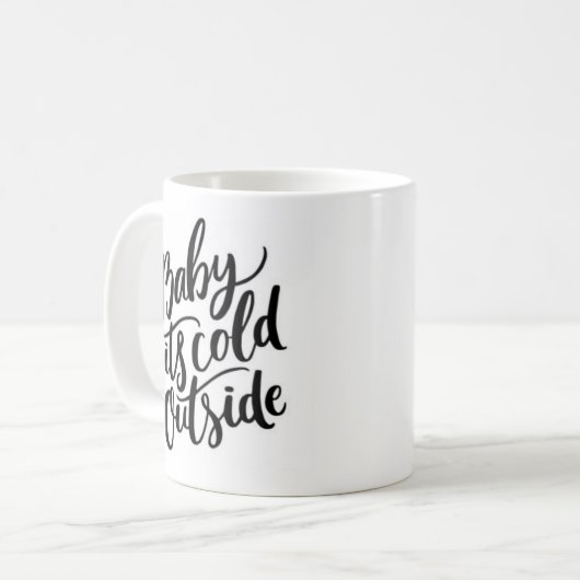 Mug Bébé c'est extérieur froid (Devant gauche)