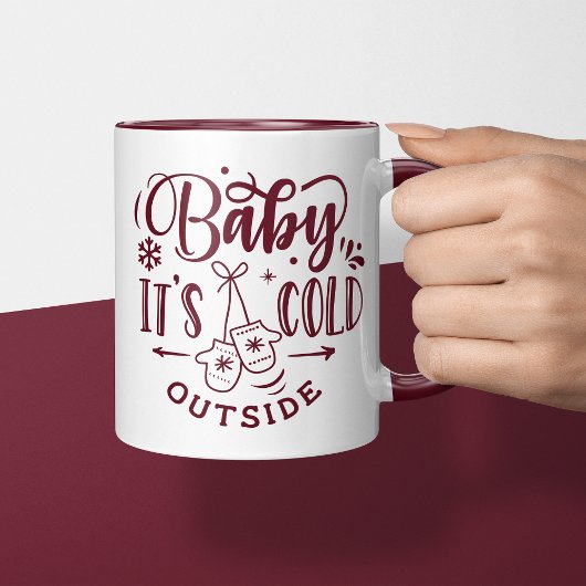 Mug Bébé il fait froid dehors Maroon Vacances de Noël