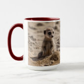 Mug Bébé Meerkat Jouant Dans Le Sable, (Gauche)