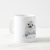 Mug Bébé phoque sur de la neige molle (Devant gauche)