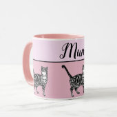 Mug Bébé rose blanc Tabby chat Chats Whimsical Art mam (Devant gauche)