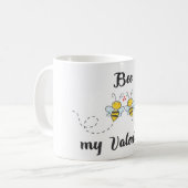 Mug "Bee my Valentine" jeu de mots avec des abeilles m (Devant gauche)