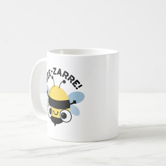 Mug Bee-zarre Funny Bizarre Bee Pun (Devant gauche)