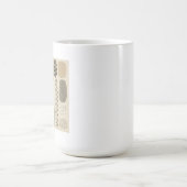 mug beige. (Centre)