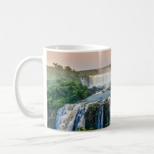 Mug Belle vue panoramique sur une cascade (Gauche)