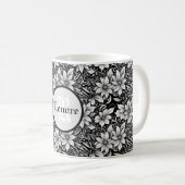 Mug Belles fleurs noires et argentées (Devant droit)