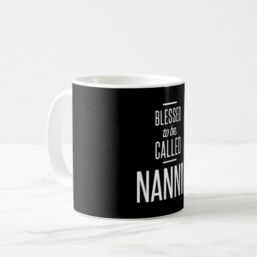 Mug Béni D'Être Appelé Nannie (Devant gauche)