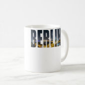 Mug Berlin Germany Urban Skyline Photography Font (Devant droit)