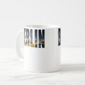 Mug Berlin Germany Urban Skyline Photography Font (Devant gauche)
