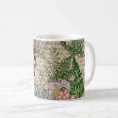 Mug Berries pourpres et Roses sur Ephemera de Newsprin (Devant droit)