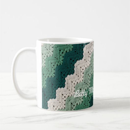 Mug Betty McKnit Viral (Gauche)