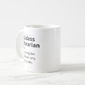 Mug Bibliothécaire Badass Comme Un Bibliothécaire Régu (Devant gauche)