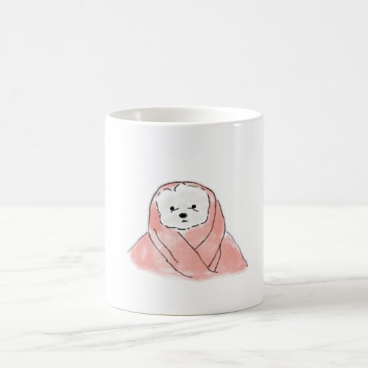 Mug Bichon Frise mignon enveloppé dans une couverture (Centre)
