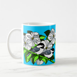 Mug Bickadee Parmi Les Fleurs De Dogwood
