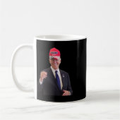 Mug Biden Porte Un Casquette Trump 2024 (Gauche)