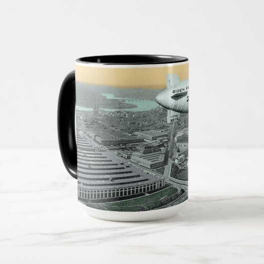 MUG BIDEN POUR LE PRÉSIDENT 2020 COMIC BLIMP SUR DC (Devant gauche)