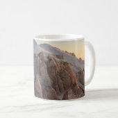 MUG BIG ROCK FORMATIONS COVERED WITH SNOW (Devant droit)