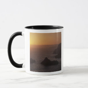 Mug Big Sur au large de l'autoroute 101, Californie, É