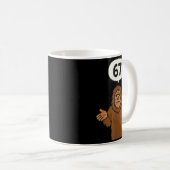 Mug Bigfoot 67 Meme Six Seven Funny Sasquatch  (Devant droit)