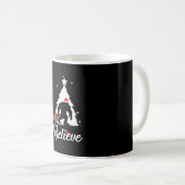 Mug Bigfoot Believe Christmas Shirt (Devant droit)