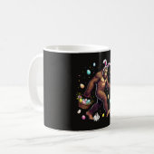 Mug Bigfoot Pâques drôle Sasquatch (Devant gauche)