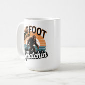 Mug Bigfoot, Parfait pour les amoureux de Sasquatch (Devant gauche)