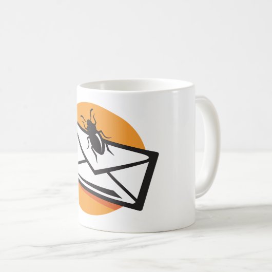 Mug Black Beetle Insect on Envelope (Devant droit)