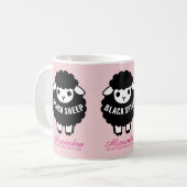 Mug Black Sheep Pink Script Never Follows The Flock (Devant gauche)