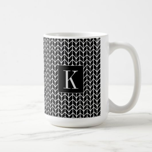 Mug BLANC Élevé en MAILLE NOIRE + Initiale II (Droite)