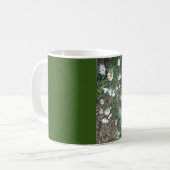 Mug Blancs nains rampants marguerites (Devant gauche)