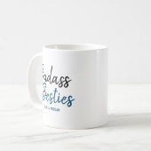 Mug Bleu des Besoins de Badass (Devant gauche)