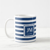 Mug Bleu et blanc Rayures nautiques Monogramme (Gauche)