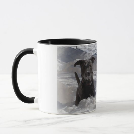 Mug Bleu Nez Pit Tirer Terrier dans la boue de neige (Gauche)