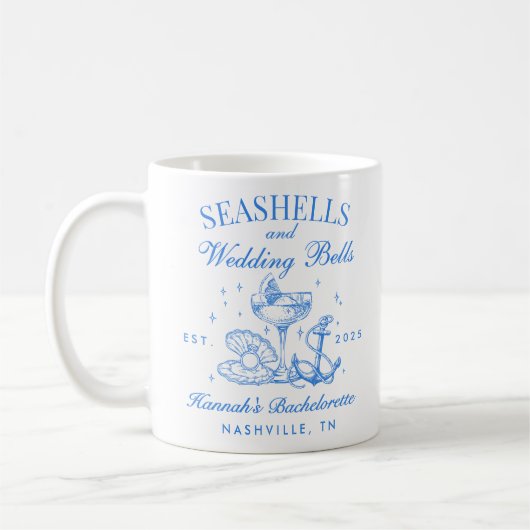 Mug Bleu Rétro Coquillages & Cloches de Mariage Enterr (Gauche)