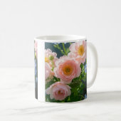 Mug Bleu rose Fleurs délicates (Devant droit)