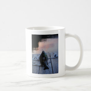 Mug Bluegill au coucher du soleil Lac Arrowhead