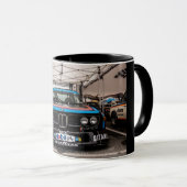 Mug BMW attaquent (Devant droit)