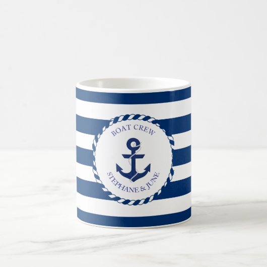 Mug Boat crew love in (Centre)