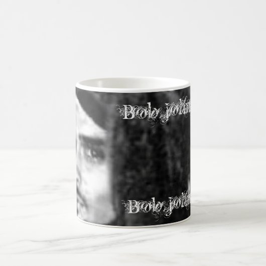 Mug Bob johnny Mok (Centre)