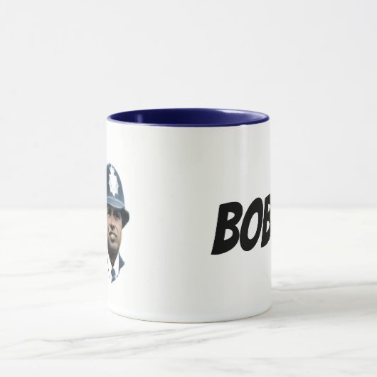 MUG BOBBY (Centre)