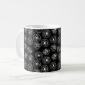 Mug Bobines antiques de fil dans le noir (Devant gauche)