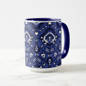 Mug Boho chic marine bleu et blanc ikat motifs tribaux (Devant droit)