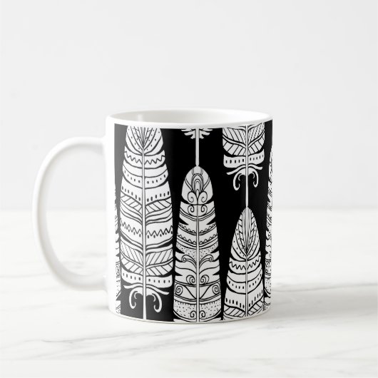 Mug Boho plumes : motif noir et blanc (Gauche)