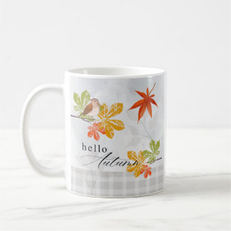 Mug Bonjour automne avec les feuilles d'oiseaux et d'a