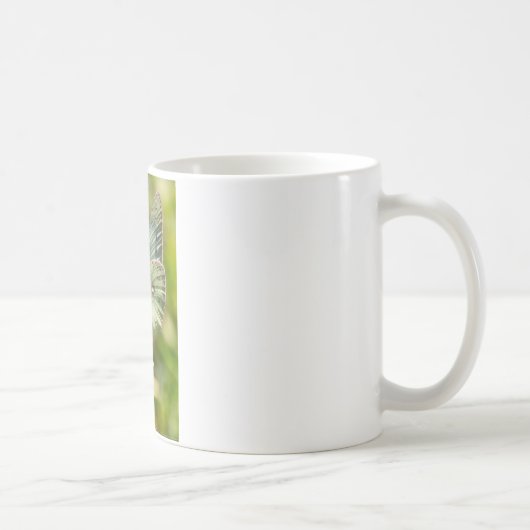 Mug Bouche verte sur faux vêtements et cadeaux d'ail (Droite)