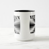 Mug Bouclier Drapeau Américain - Vétérinaire - À Porte (Centre)
