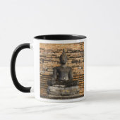 Mug Bouddha à Wat Mahathat. (Gauche)