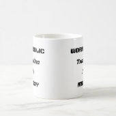 Mug Boue classique de 11 oz blanche au travail (Centre)